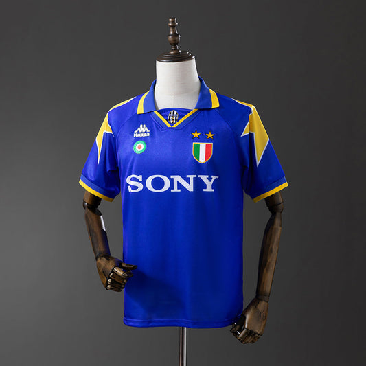 Juventus Jersey 1995-97 Away Retro Football Kit